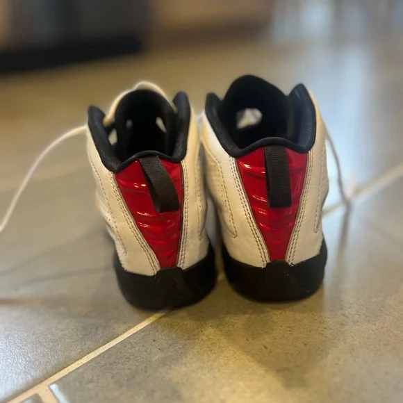 Nike Jordan Kids' basketball shoes - Picture 3 of 7